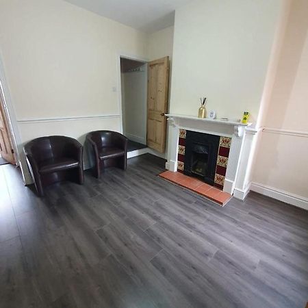 2 Bedroom House - Hopefield Road Λέστερ Εξωτερικό φωτογραφία