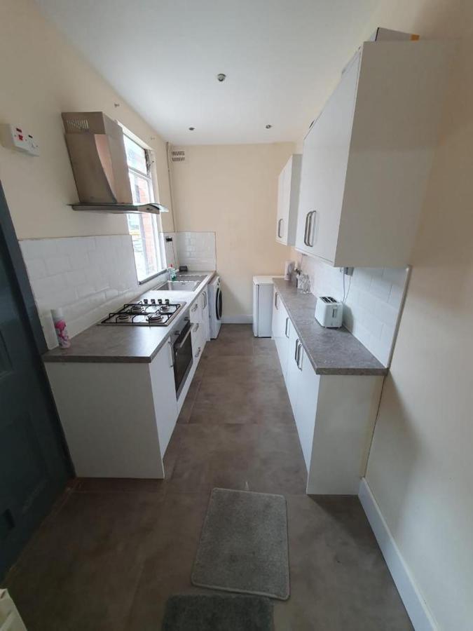 2 Bedroom House - Hopefield Road Λέστερ Εξωτερικό φωτογραφία