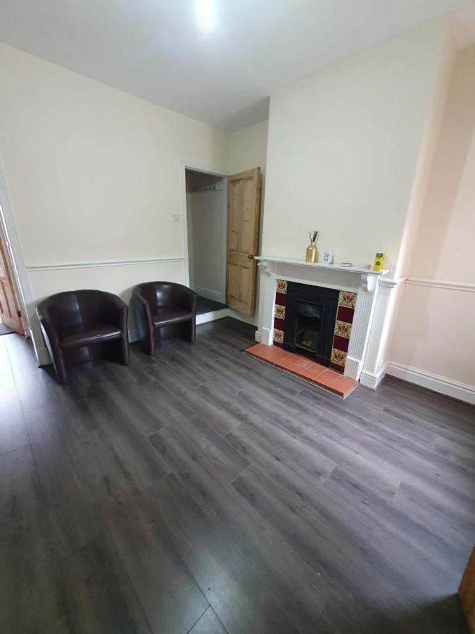 2 Bedroom House - Hopefield Road Λέστερ Εξωτερικό φωτογραφία