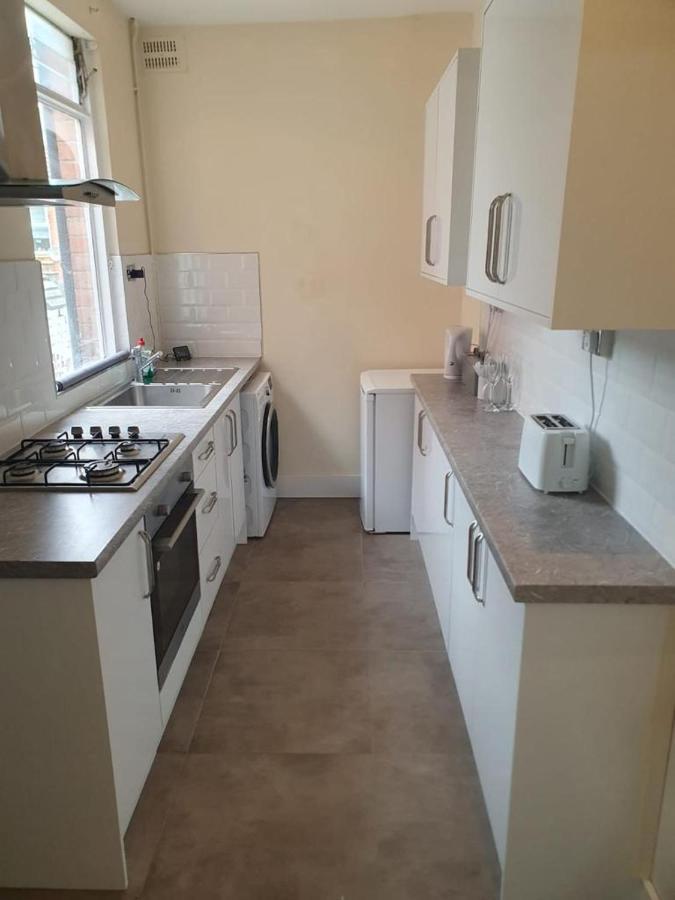 2 Bedroom House - Hopefield Road Λέστερ Εξωτερικό φωτογραφία