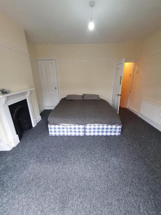 2 Bedroom House - Hopefield Road Λέστερ Εξωτερικό φωτογραφία